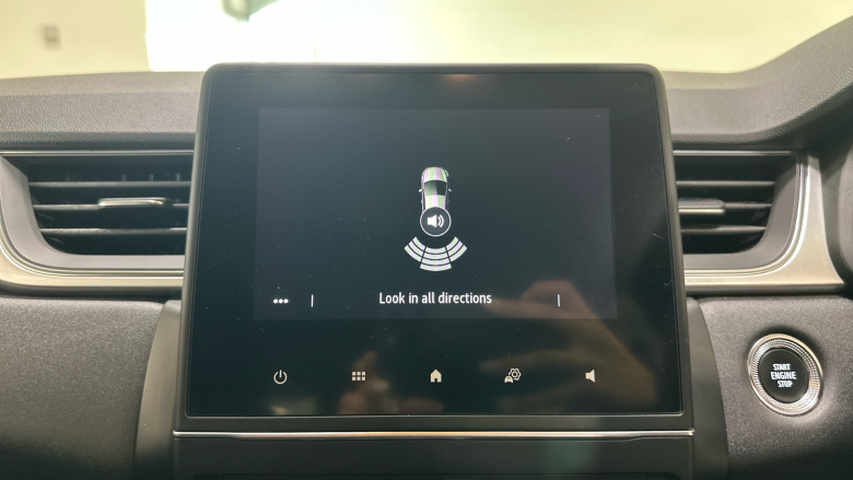 Renault Captur 1.0 TCE 100 Iconic 5dr Petrol Hatchback